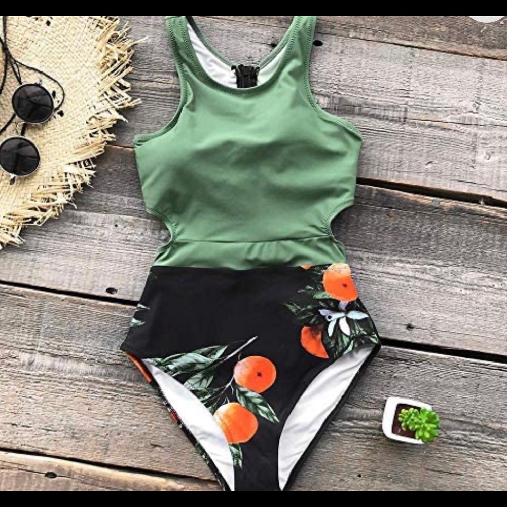 Cupshe one piece bathing suit